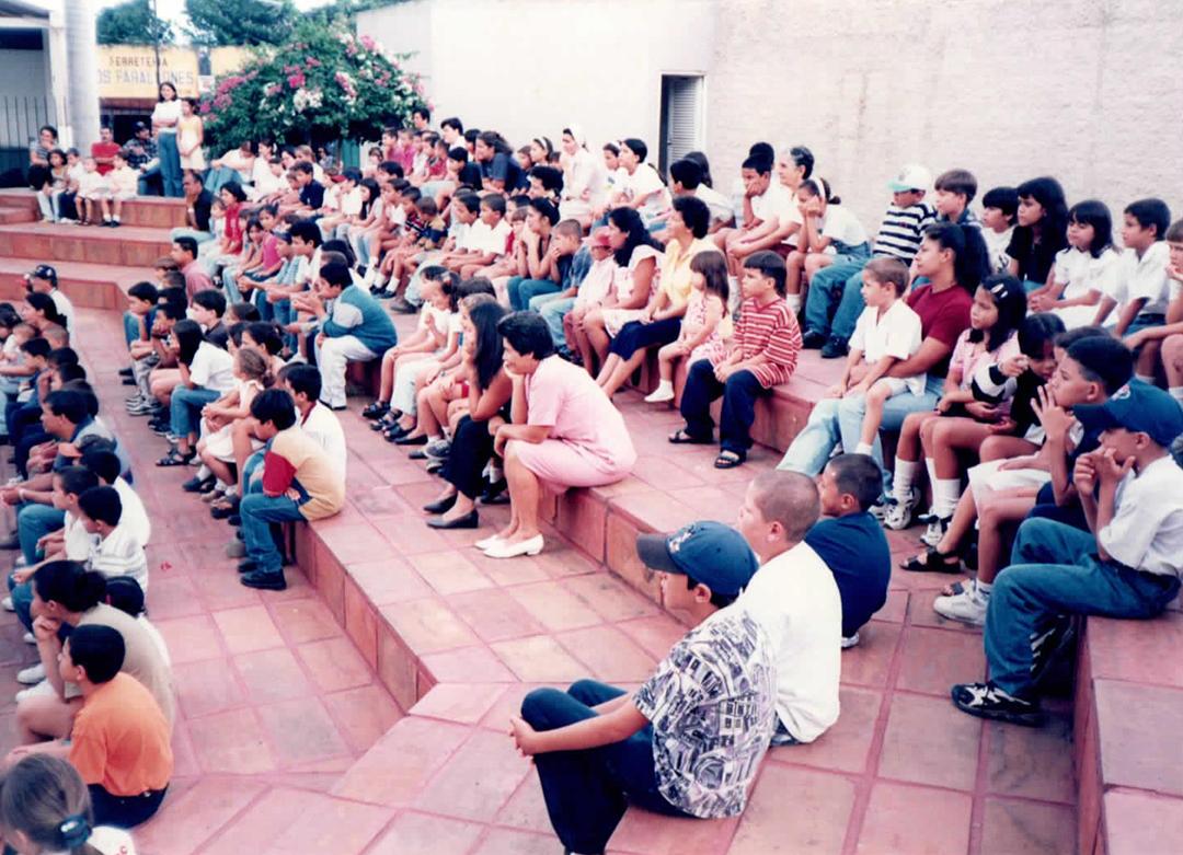 Reunión, 1987